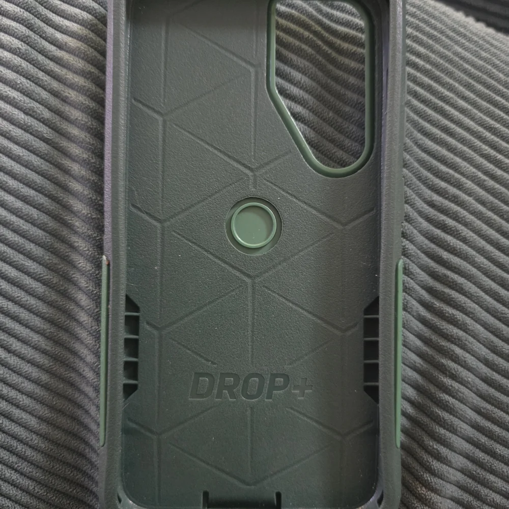 OtterBox Commuter Series Case for Samsung Galaxy S23 - Green - Picture 2 of 4